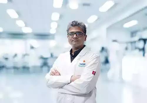 Dr Varun Dasari